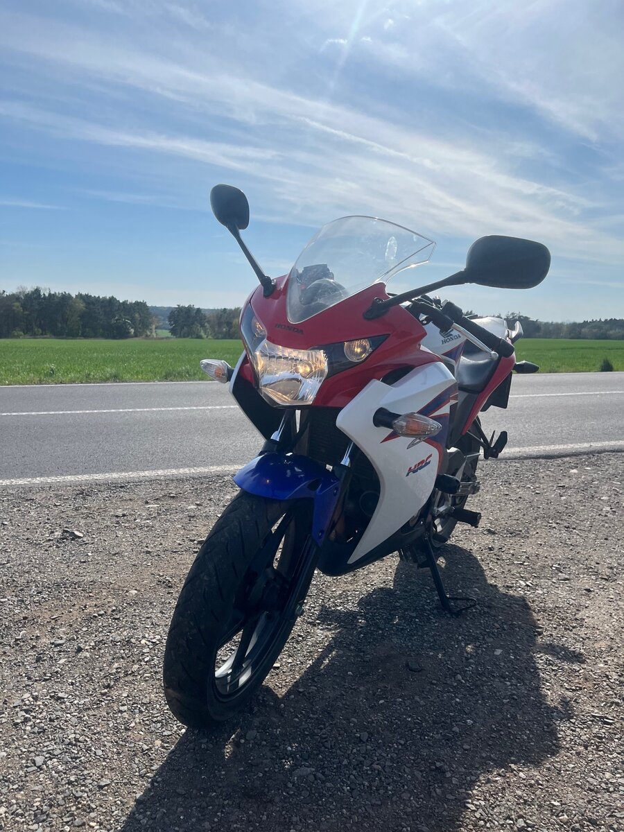 Honda CBR 125R - 5