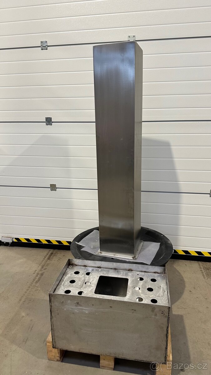 Nerezová fontána - 5