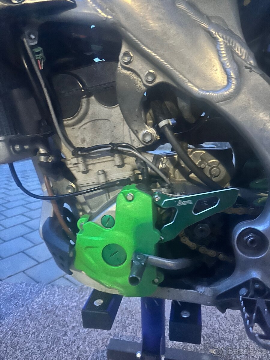 Kawasaki 250 kxf - 5