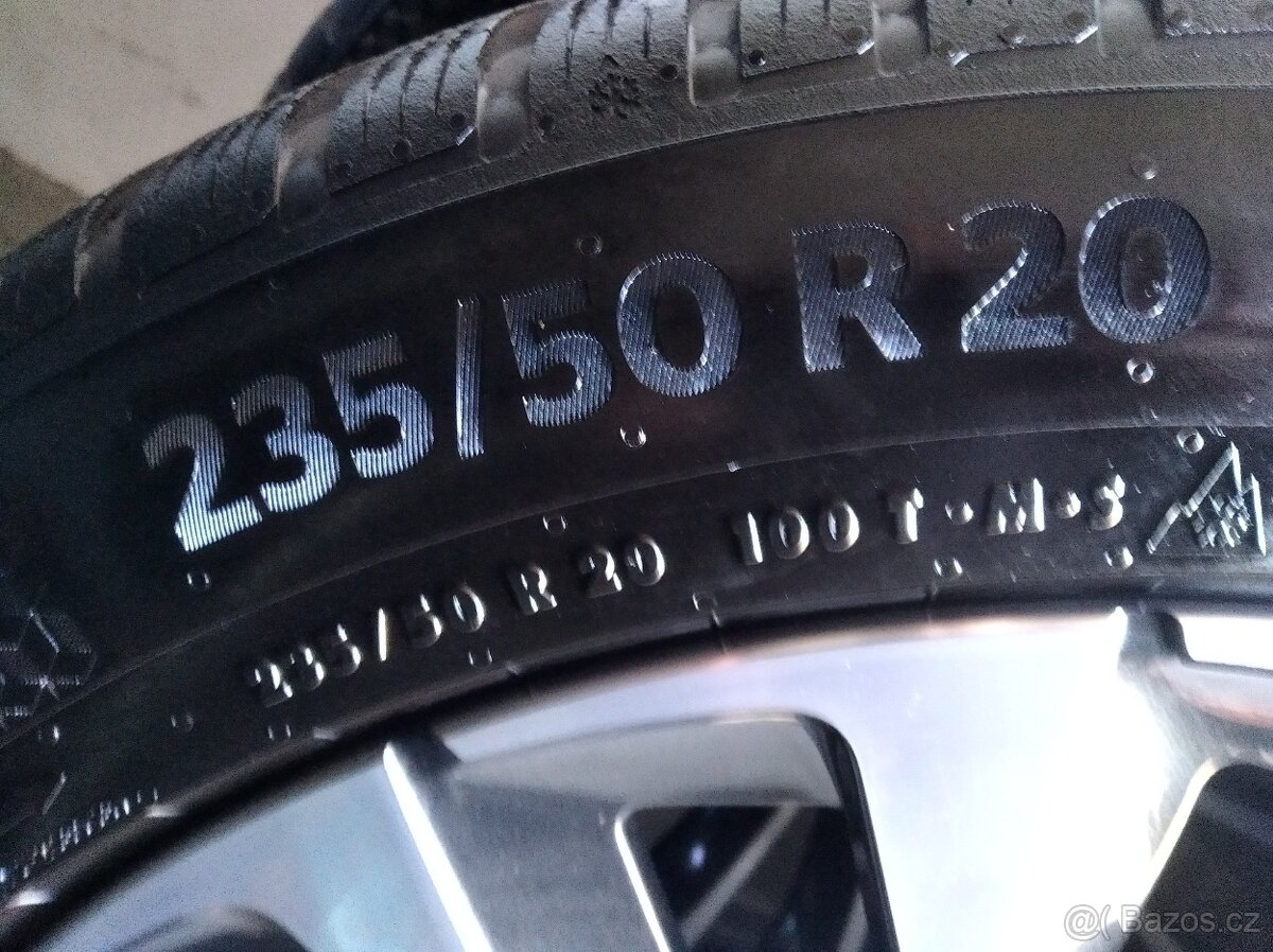 Zánovní zimní komplet Enyaq, Elroq 235/50+255/45 R20 - 5