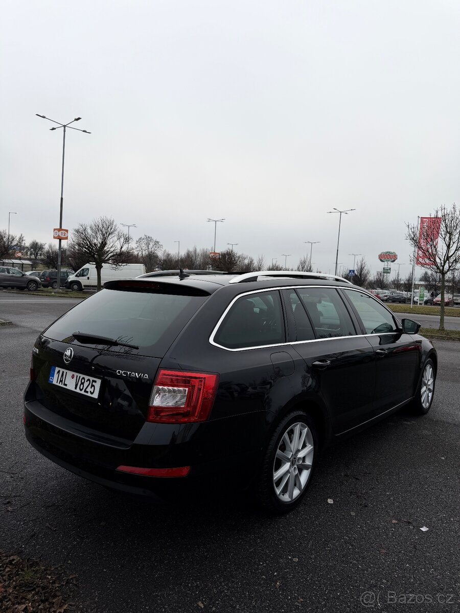 SKODA Oktavia A3 DSG 2.0 110 KW - 5