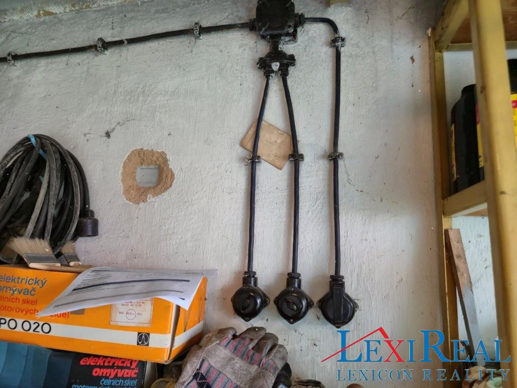 Prodej samostatné garáže 20 m2, Pražákovská, Praha 6, Dejvic - 5