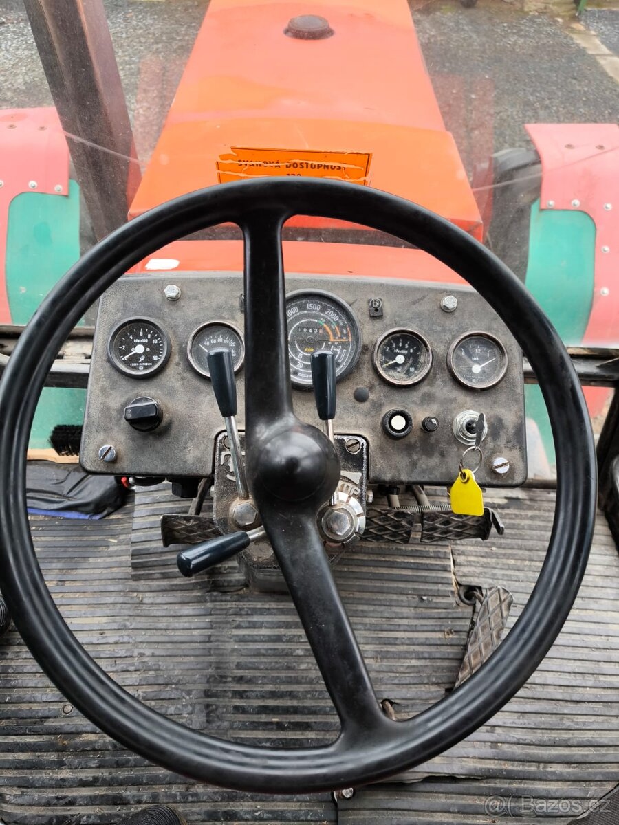 Traktor Zetor 121 45 - 5