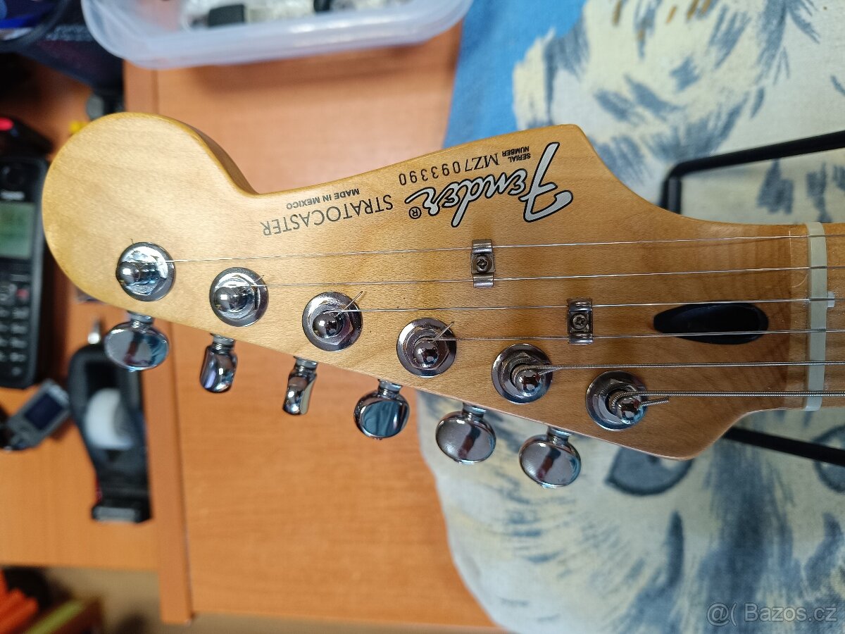 Fender Stratocaster-Mexico - Kyjov - 5