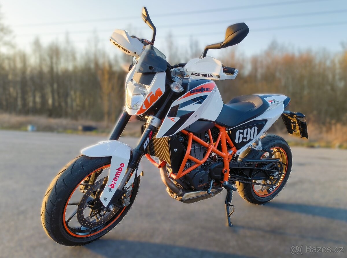 KTM Duke 690 - 5