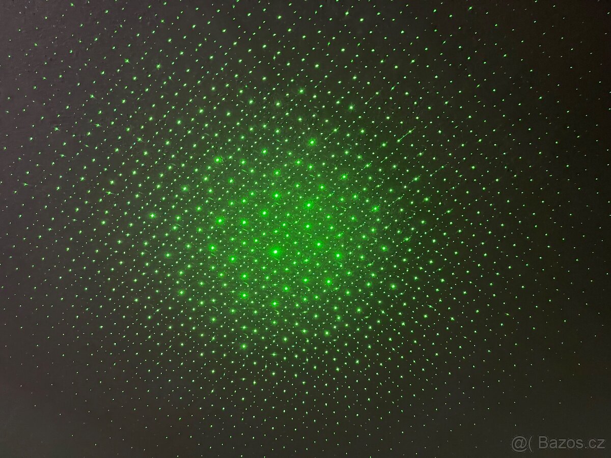 Zeleny laser (viditelny luc) - 5