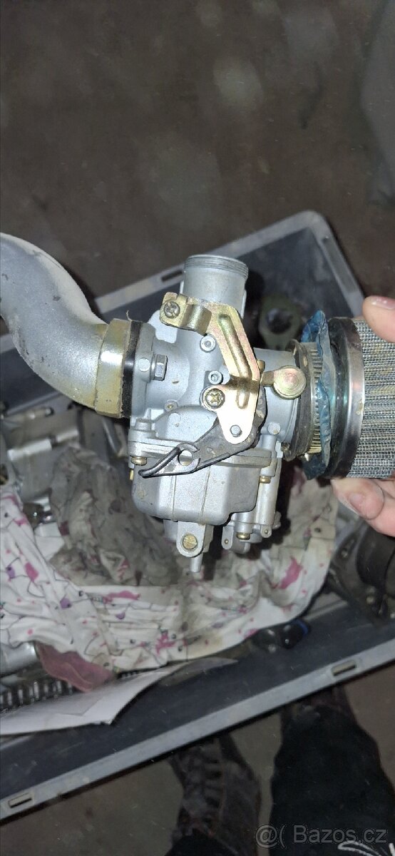 Motor čtyřkolka 200ccm
