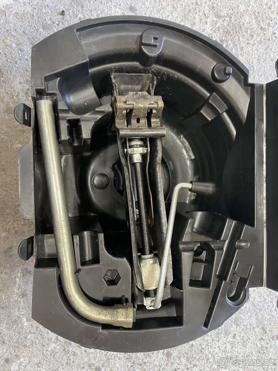 Nová rezerva Fabia, Polo + příslušenství - 5