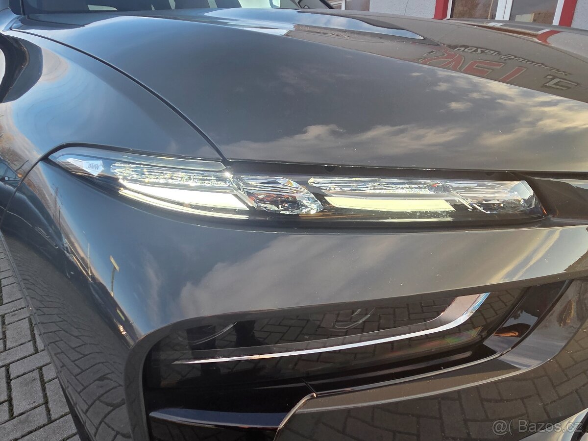 BMW X7 40d xDrive M Paket LASER HUD SKY LOUNGE TAŽNÉ - 5