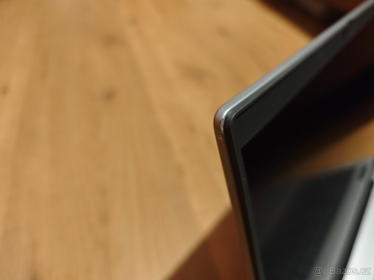 Dell Latitude 5540 i5-1335U 16GB 512GB záruka 9.1.2027 - 5