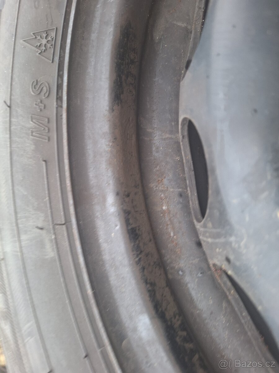zimní kola 4,5J 14 et 35 originál, rozteč 4x100, 165/65R14 - 5