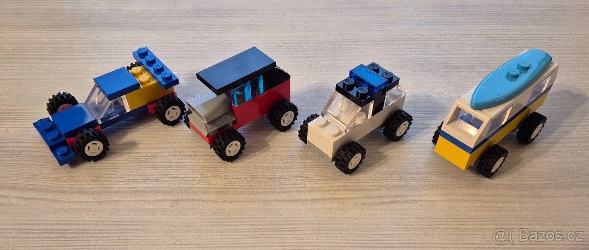 30510 LEGO Classic - 90 let aut - 5