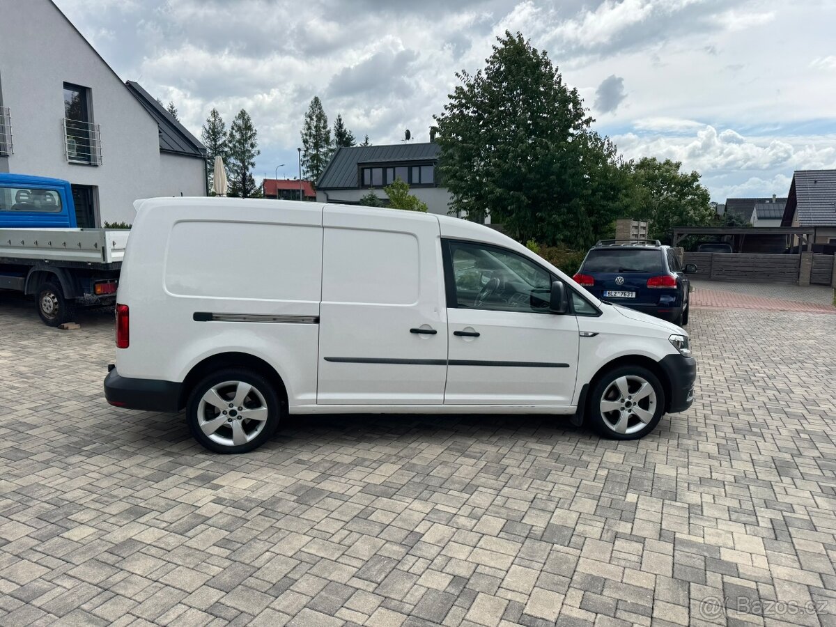 VW Caddy Maxi 1,4 TGi 81kW 2x šoupačky DPH - 5