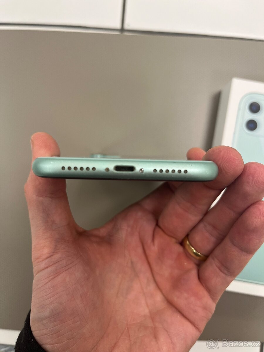 IPhone 11 - 128GB - 5