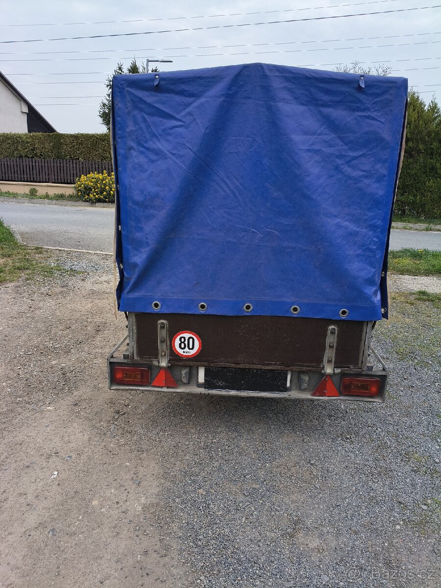 Bržděný přívěsný vozík - 5