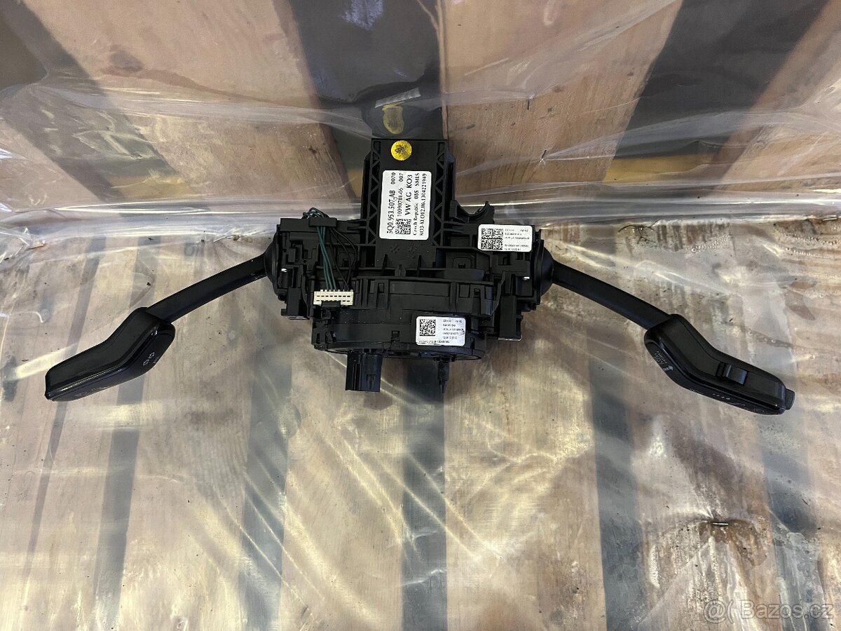 KOMPLETNÍ PÁČKY VOLANTU 5Q0953507AB/5Q0953549 - 5