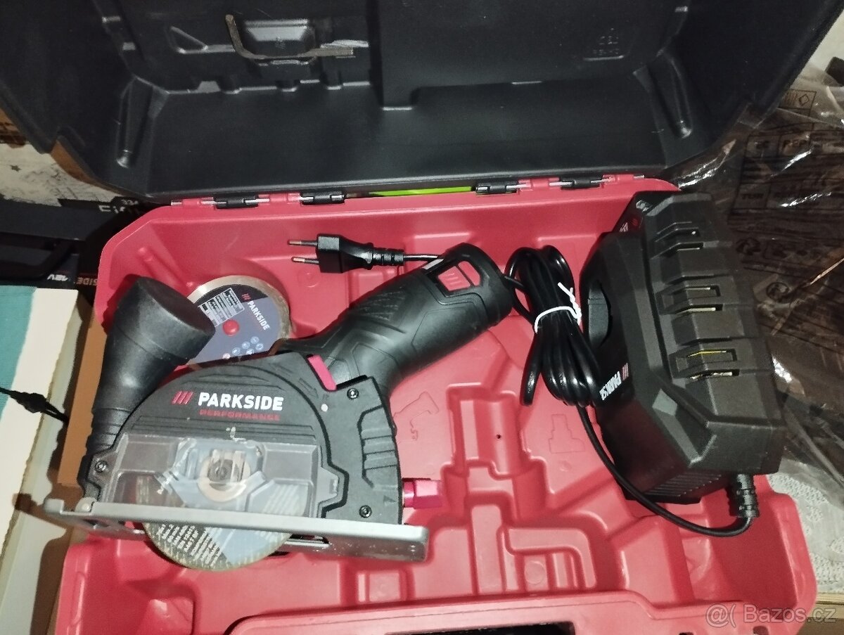 Prodám Aku úhlovou brusku. - 5