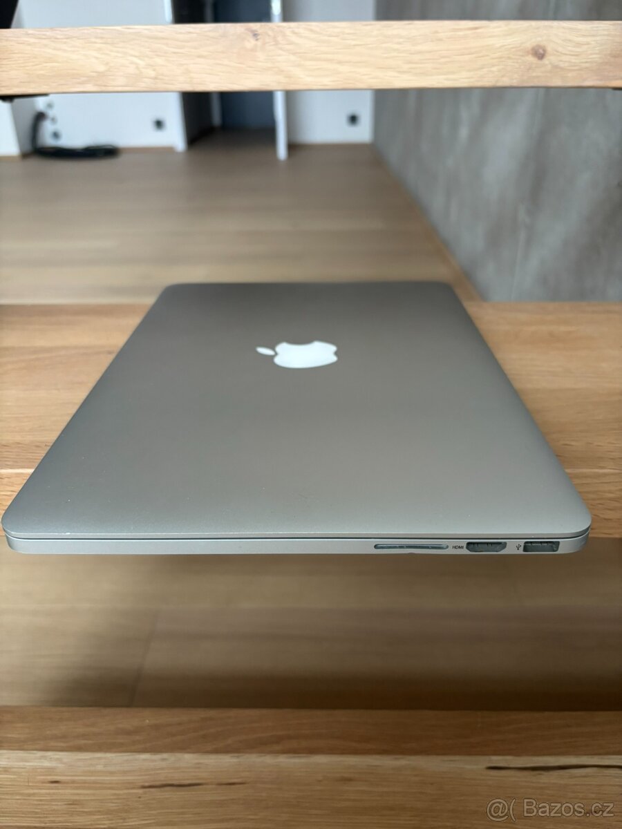 Macbook pro 13 palců - 5