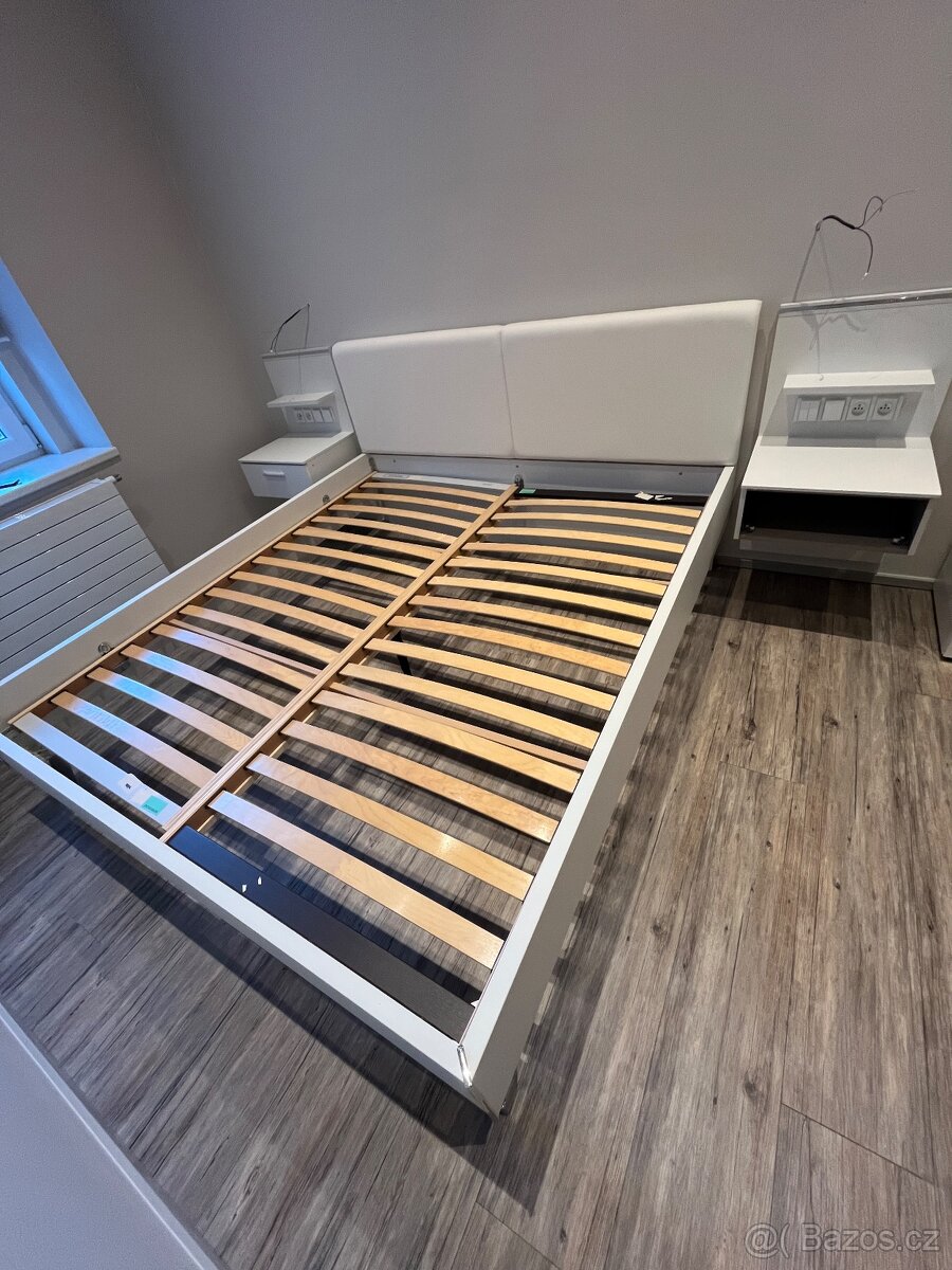 Postel 180cm + 2 noční stolky - 5