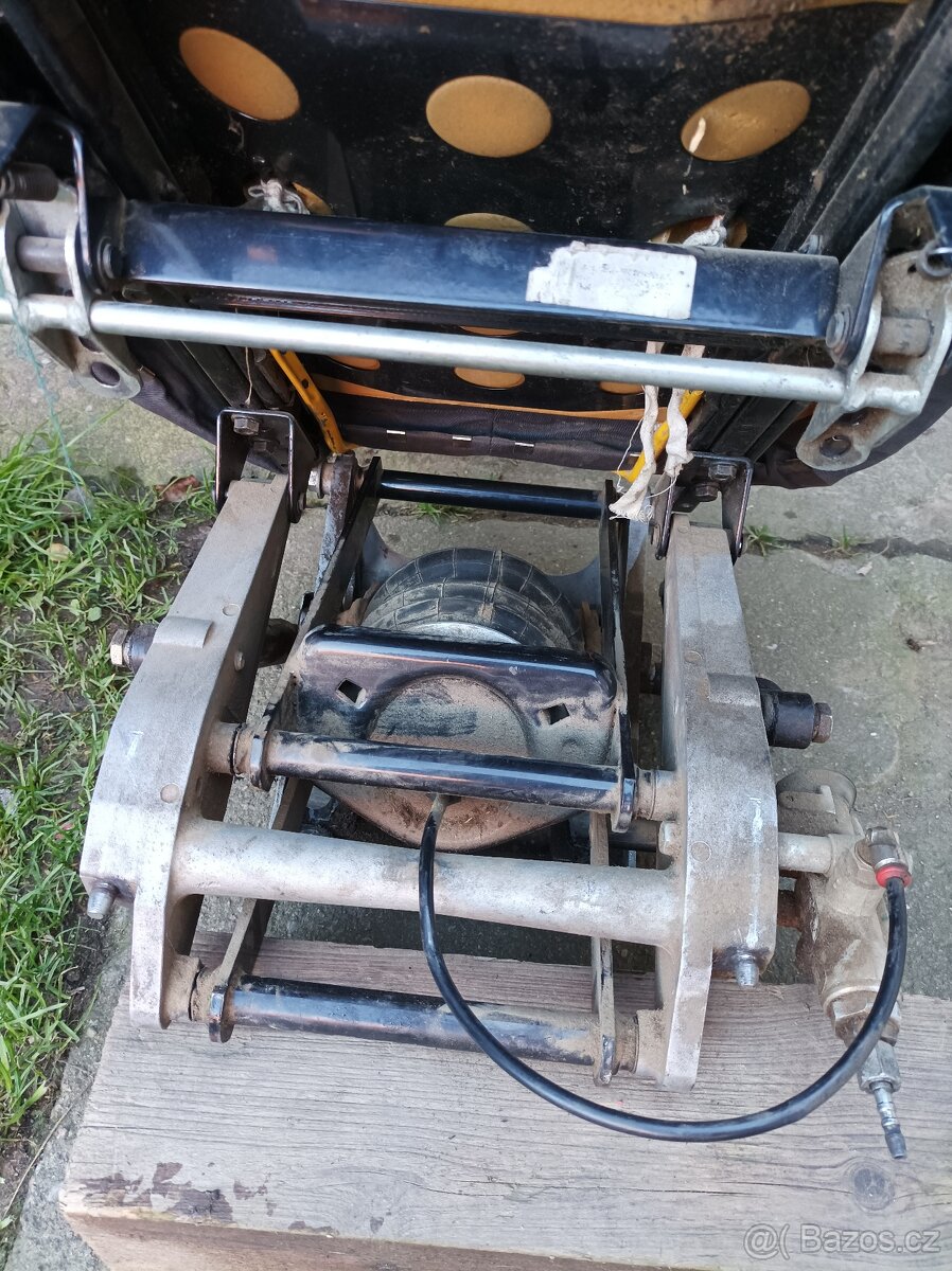 Sedačka vzduchové odpružení - 5