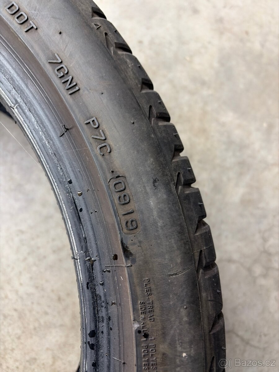 Letní pneu 235/40/19 - 5