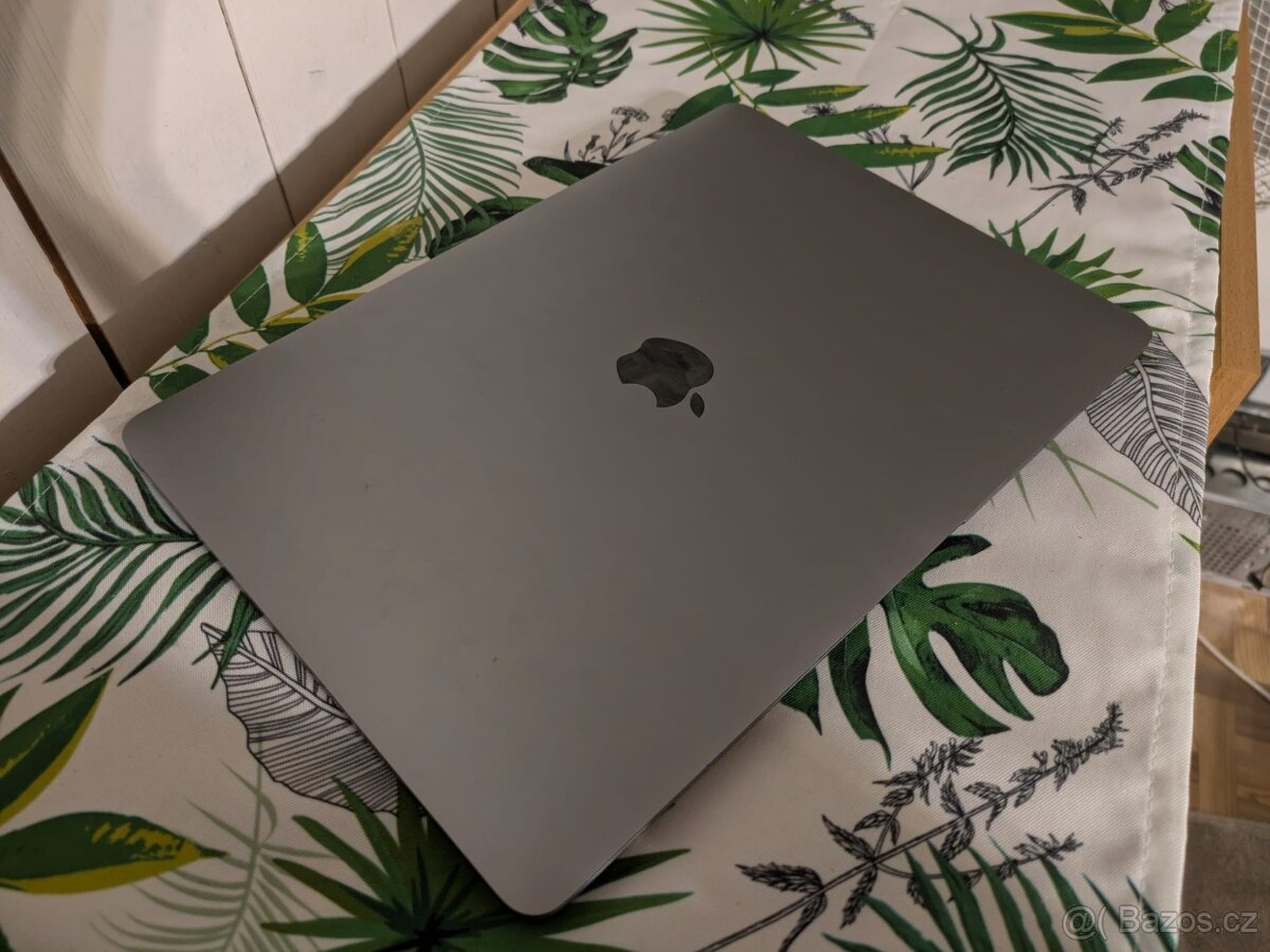 -- MacBook Air M1 -- - 5