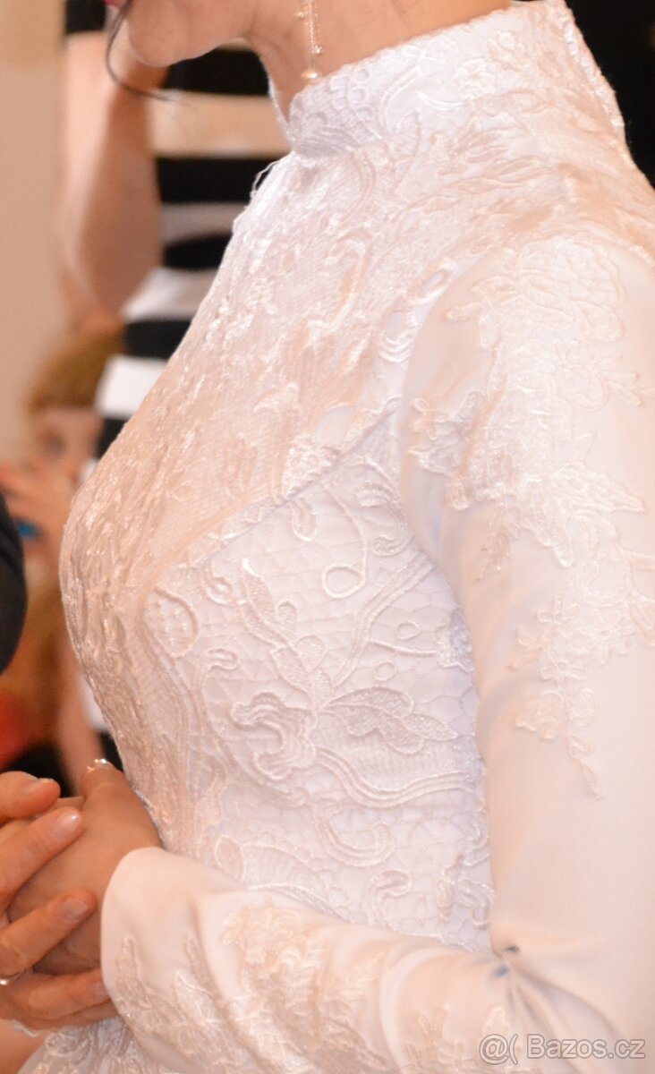 sněhobílé svatební šaty - velikost 36/38 cm - 5