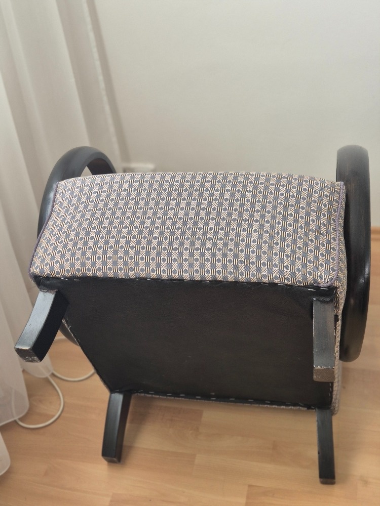 Křeslo Halabala + stolek + zdarma křeslo k renovaci - 5