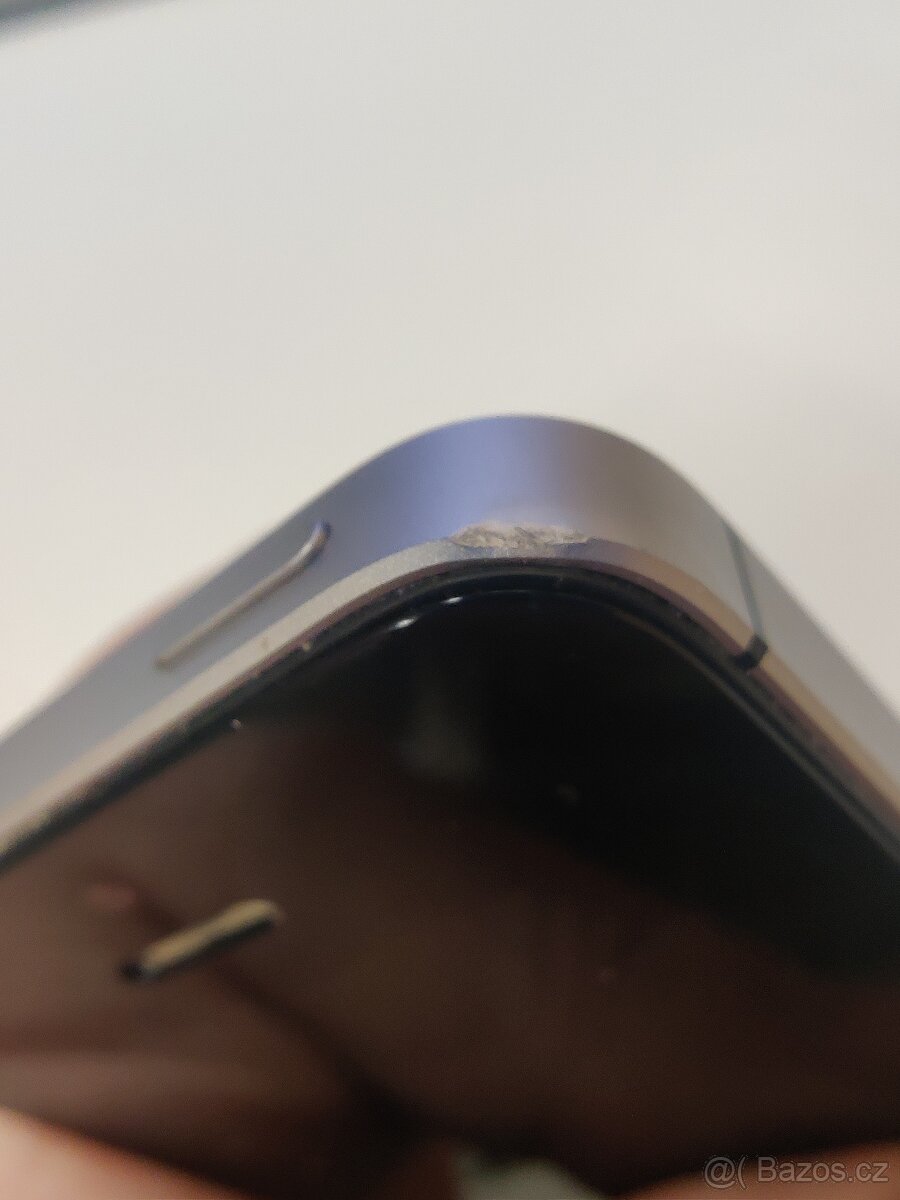 Apple iphone SE 32GB Space Grey nová baterie - 5