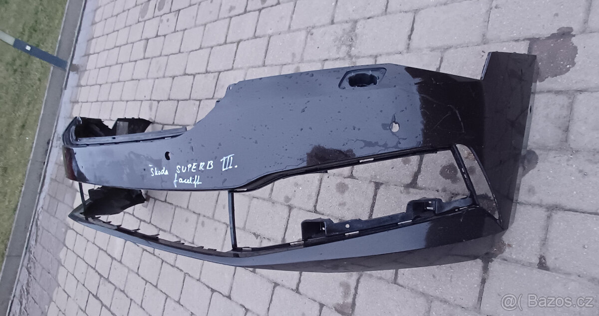 Přední nárazník Škoda SUPERB III facelift 3V0807221F - 5
