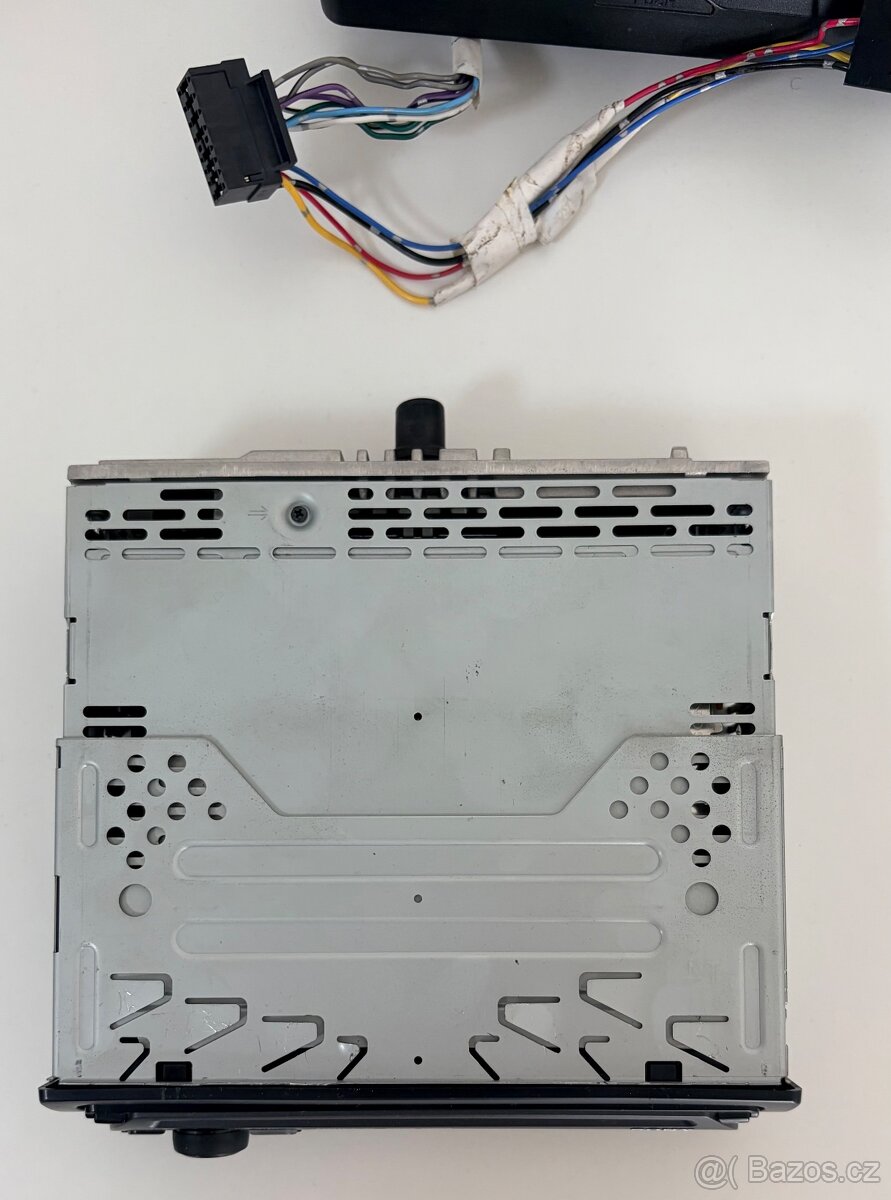 1 DIN autorádio SONY CDX-GT212 - 5