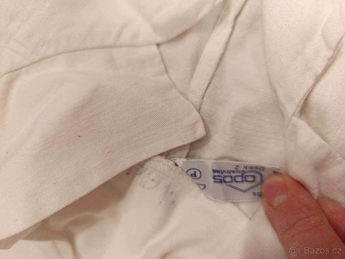 soubor bílého oblečení cena za vše. - 5