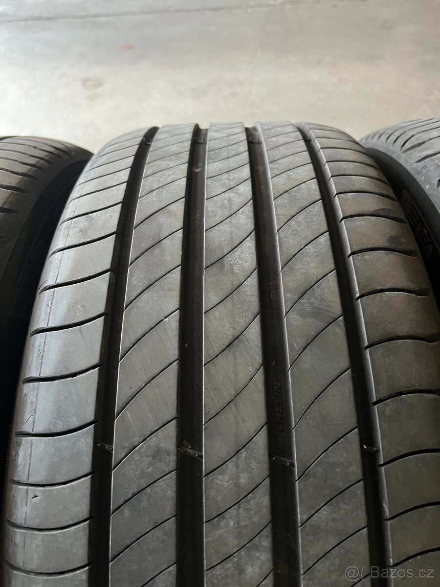Michelin Primacy 235/50 R19 - 5
