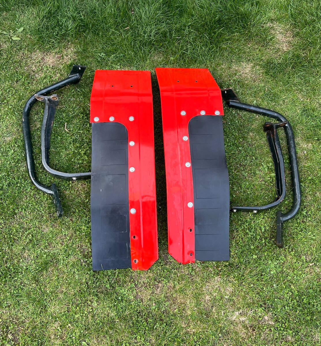 Blatníky Zetor 7245, 7745 - 5