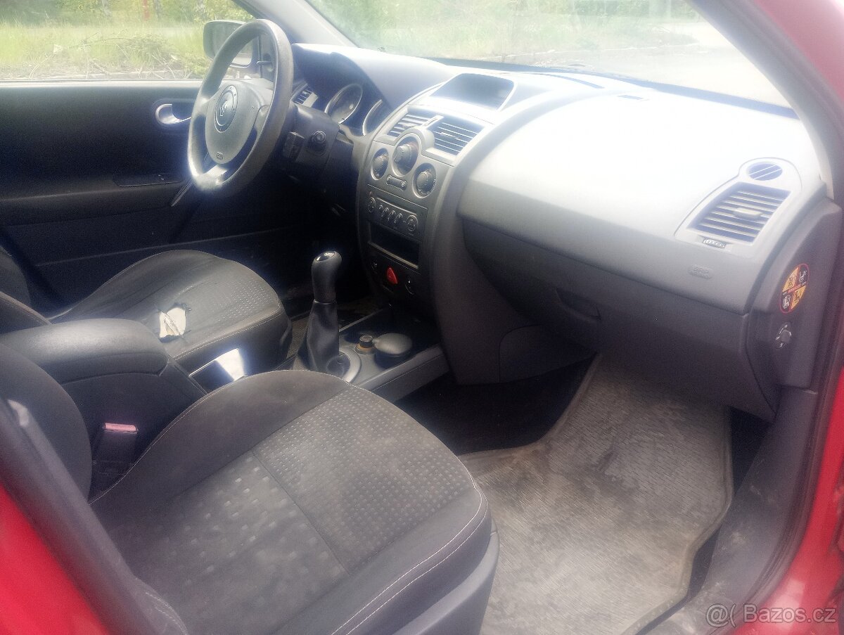 Renault Megane - 5