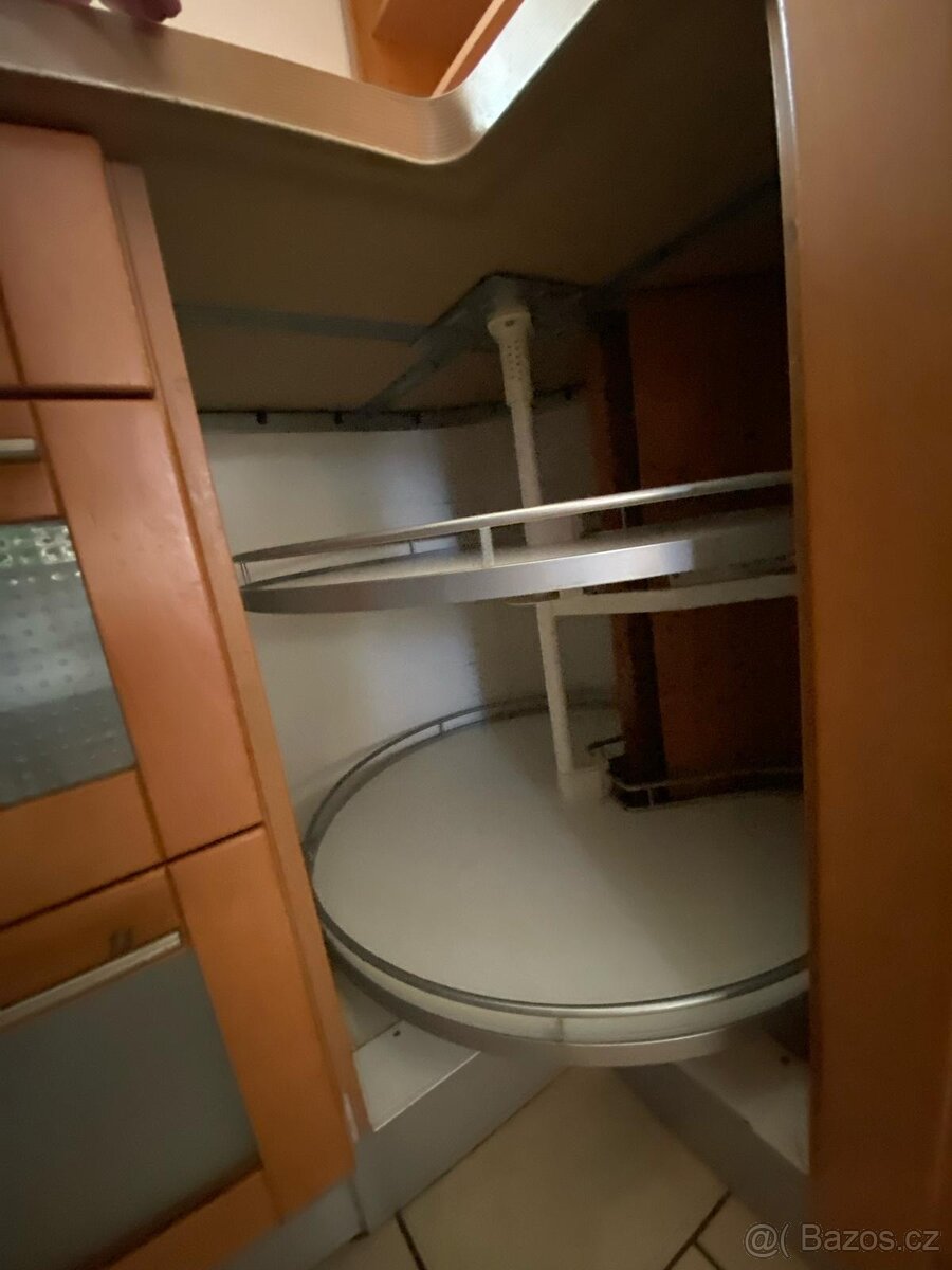 Kuchyňská linka značky Nolte se spotřebiči - 5