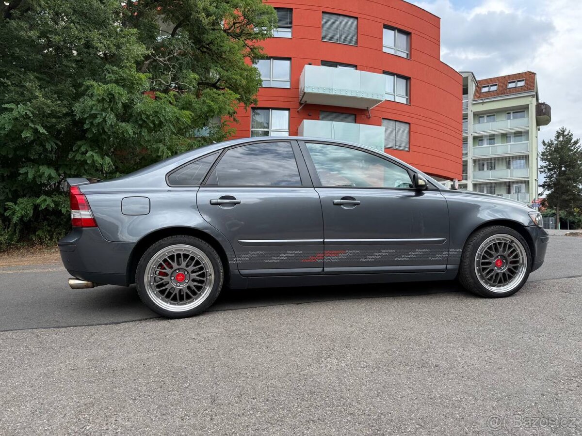 Volvo s40 t5 - 5