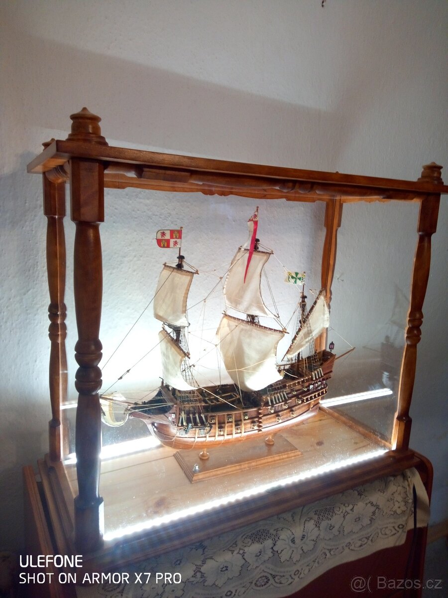 loď ve skříňce - 5