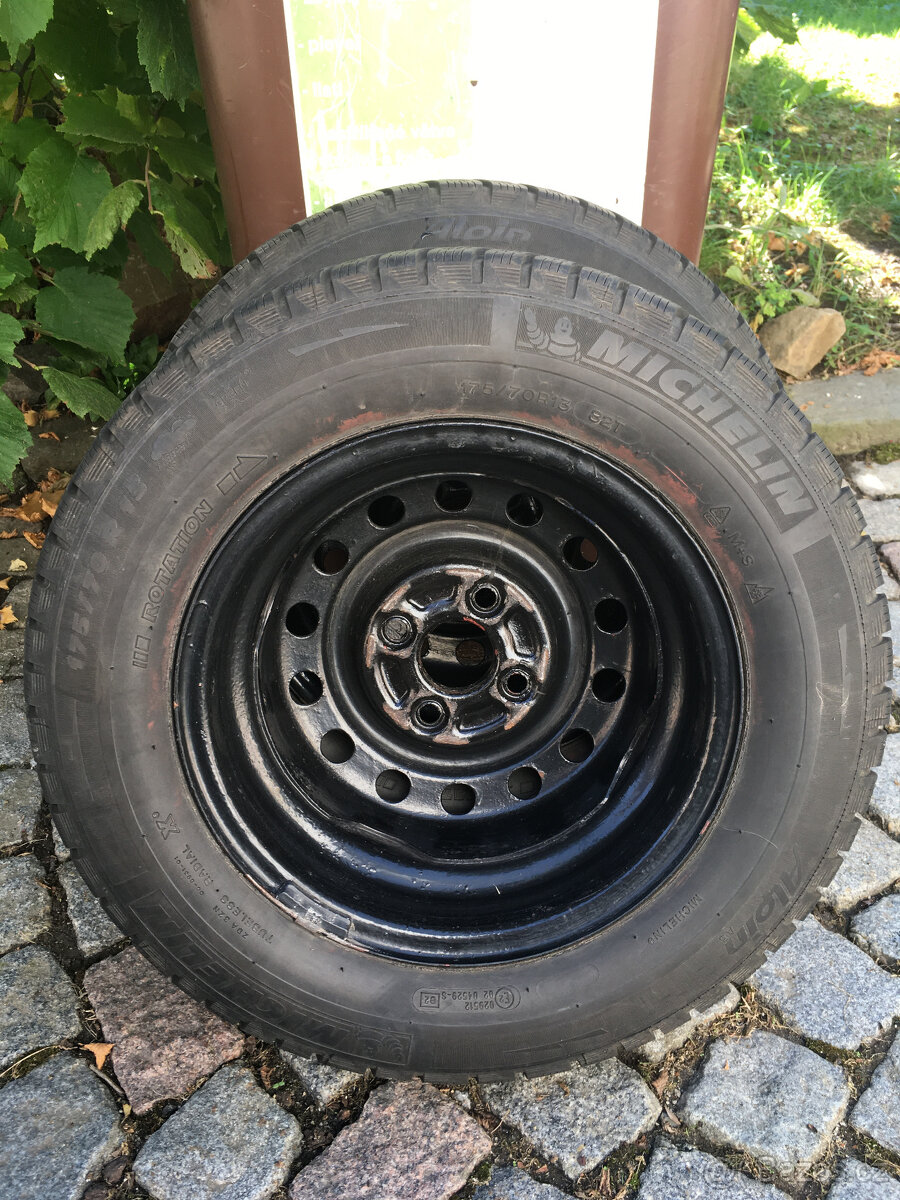 Michelin 175/70 r13 - 5