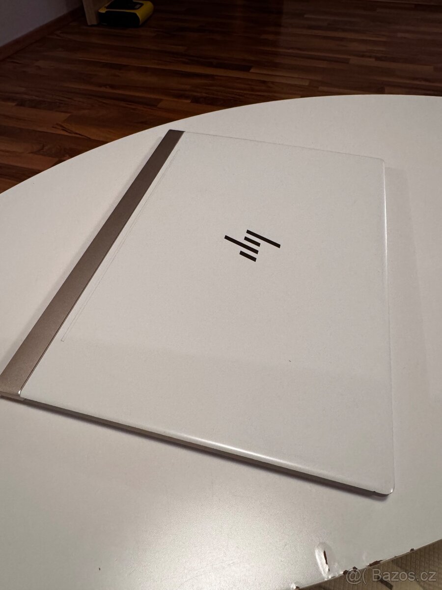 HP Spectre Laptop 13” - 5