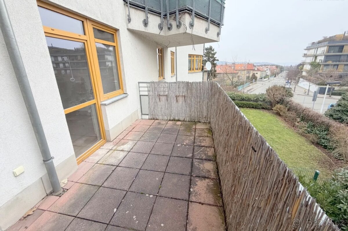 Pronájem bytu 2+kk - 5