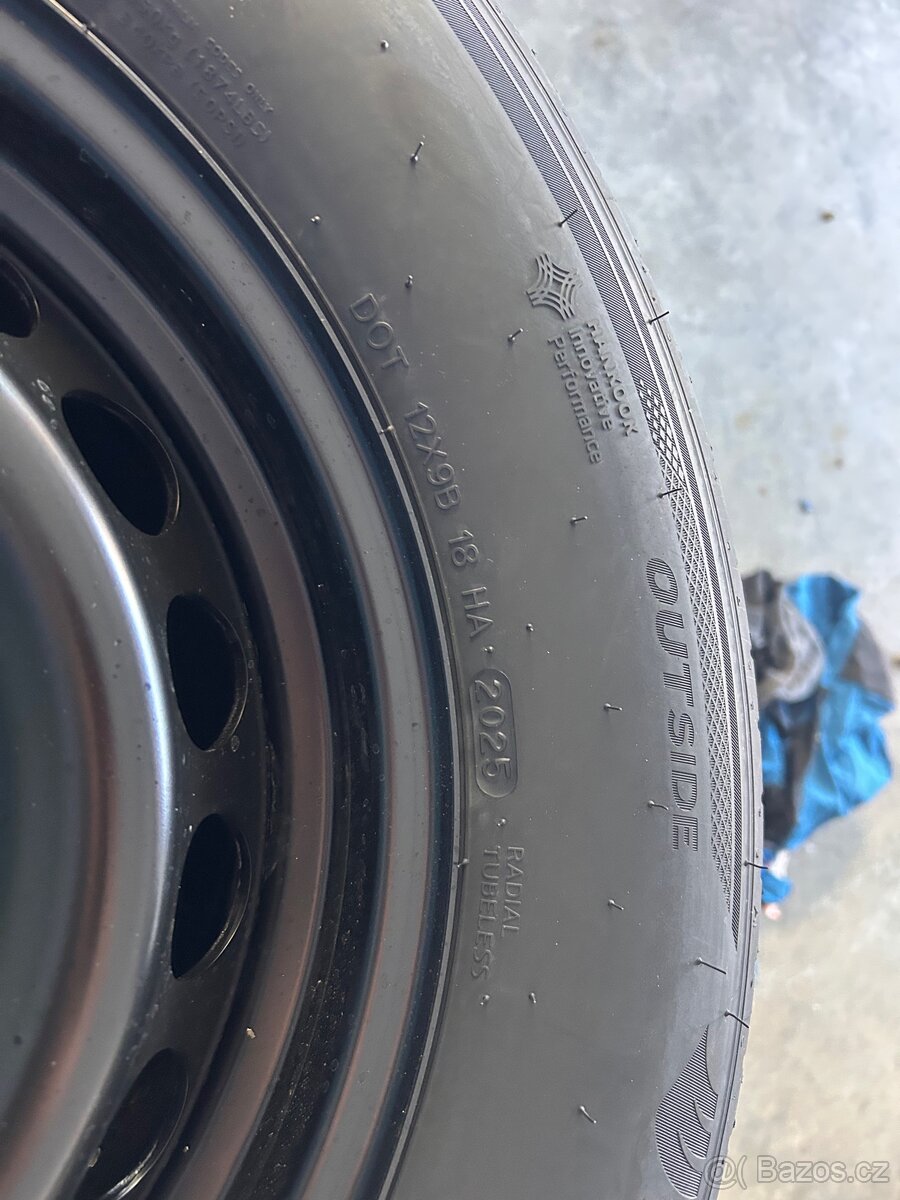 Nová letní sada 16" VW Multivan T7 + orig. poklice - 5