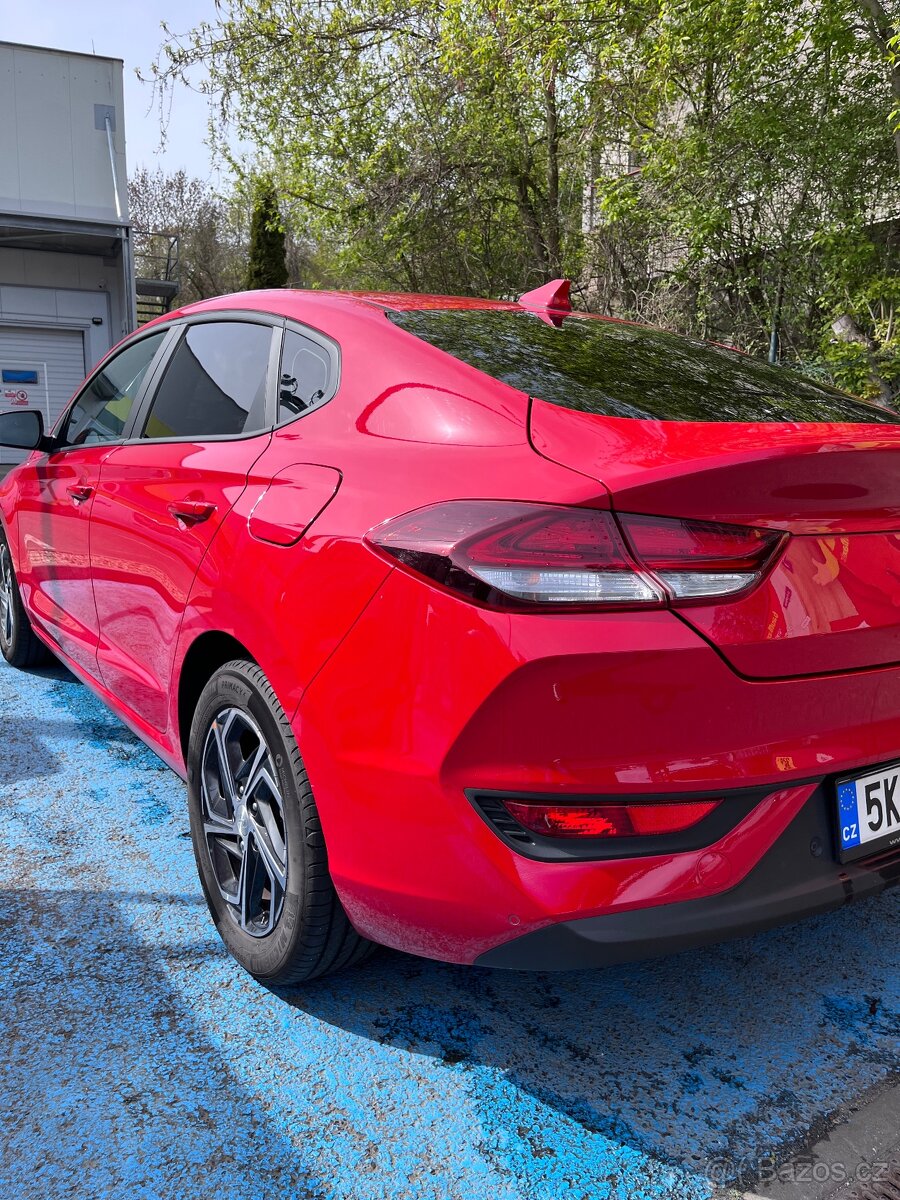 i30 Fastback - 5