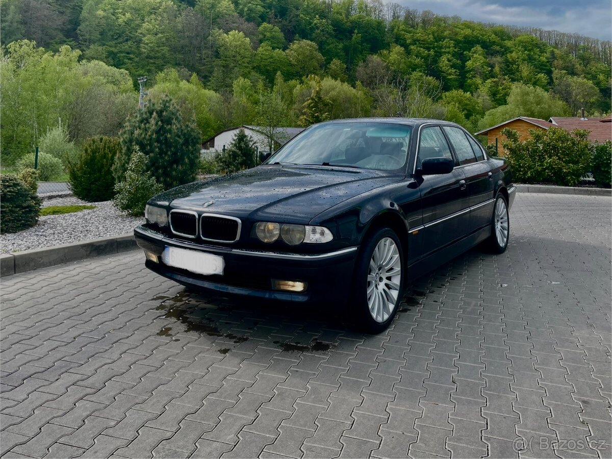 BMW e38 728i - 5