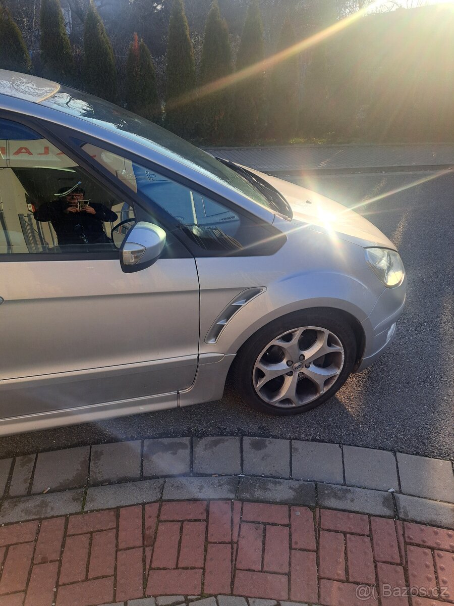 Prodám Ford S-MAX 7míst 2.0 TDCi 103kw - 5