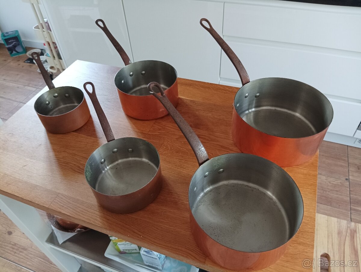 KVALITNÍ MĚDĚNÉ HRNCE TOURNUS FRANCIE 70. LÉTA - 5