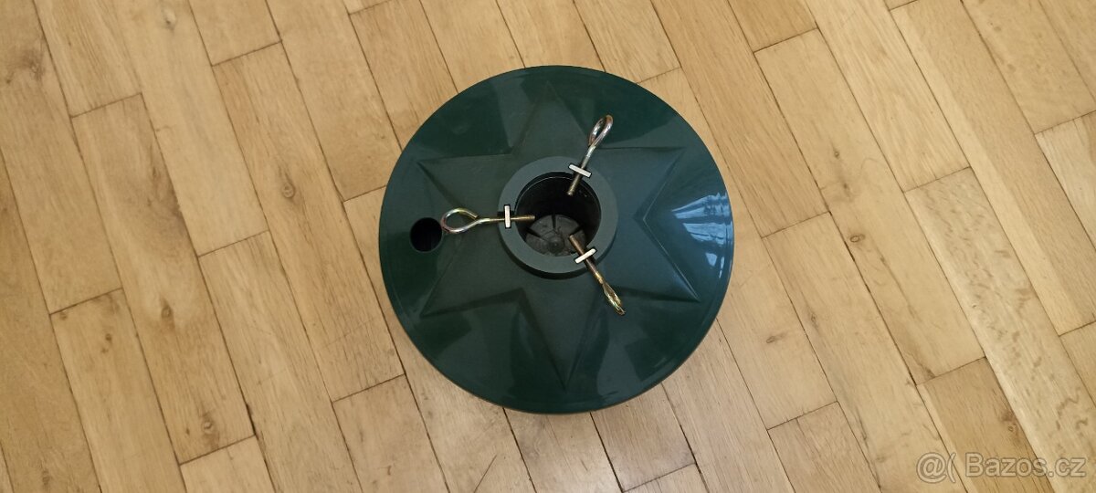 Stojan na vánoční stromeček - 5