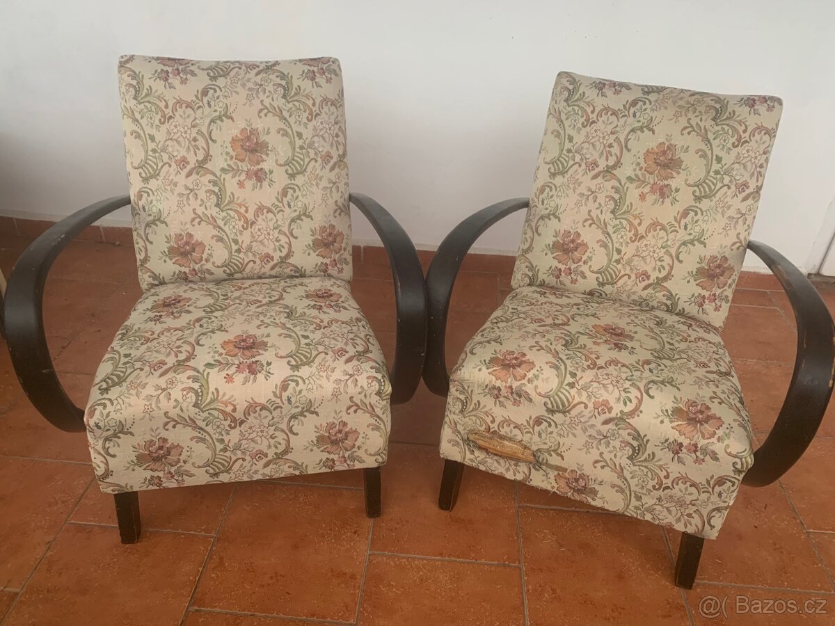 Sestava TON, design ve stylu Halabala, 50.–60. léta - 5