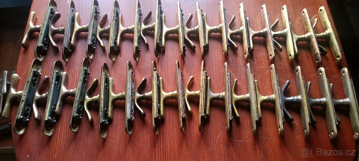 Mosazné kování ,kliky kličky - 5