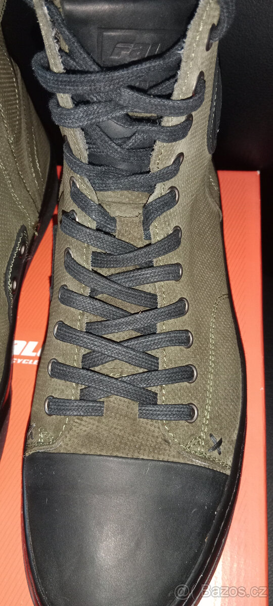 Boty FALCO 880 LENNOX VEL:46 - 5